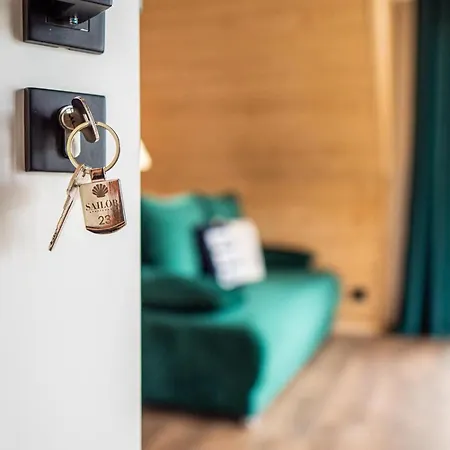 Sailor Διαμέρισμα *