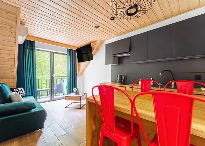 Sailor Pogorzelica (Gmina Rewal)